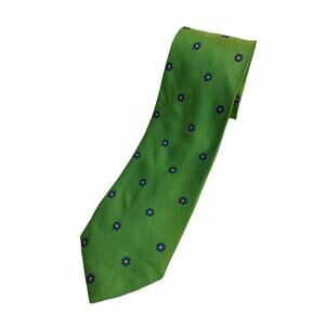 Brooks 346 Mens Silk Necktie Green Embroidered Flowers 60 Inch Tie 3.5 Width USA